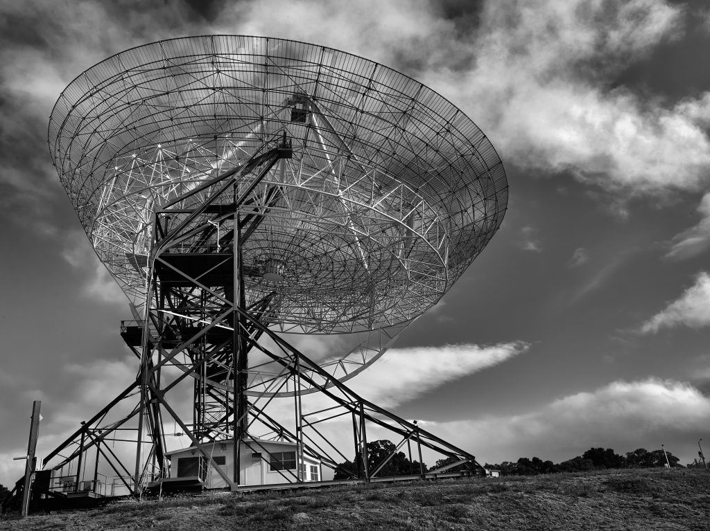 The Dish Area at Stanford. Dish Area, Silicon Valley, Stanford Dish, The Dish, astronomy, hiking, SRI, Stanford University, radio telescope, satellite dish, space, telescope.