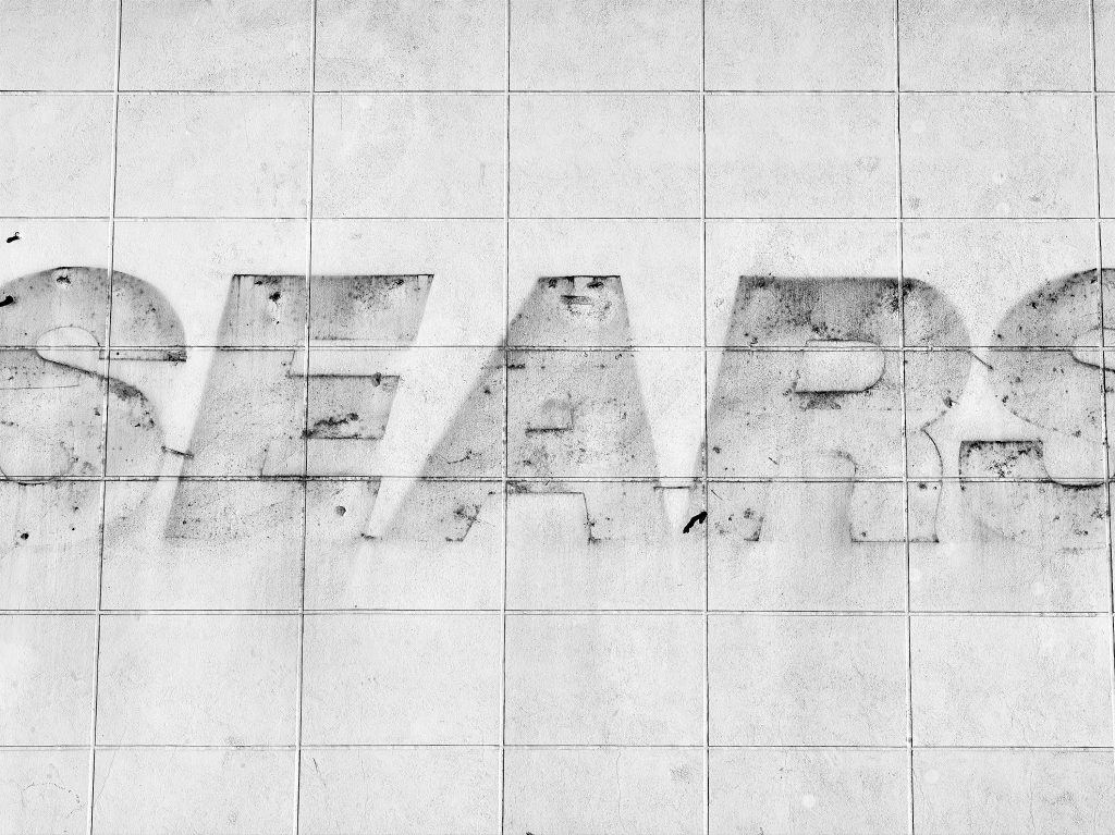 Sears Department Store Closure. department store, reportage, Sears, retail, urban, urban decay.