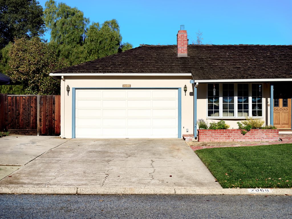 Steve Jobs' Garage. silicon valley, suburbia, startups, garage, historical landmark, tech history.