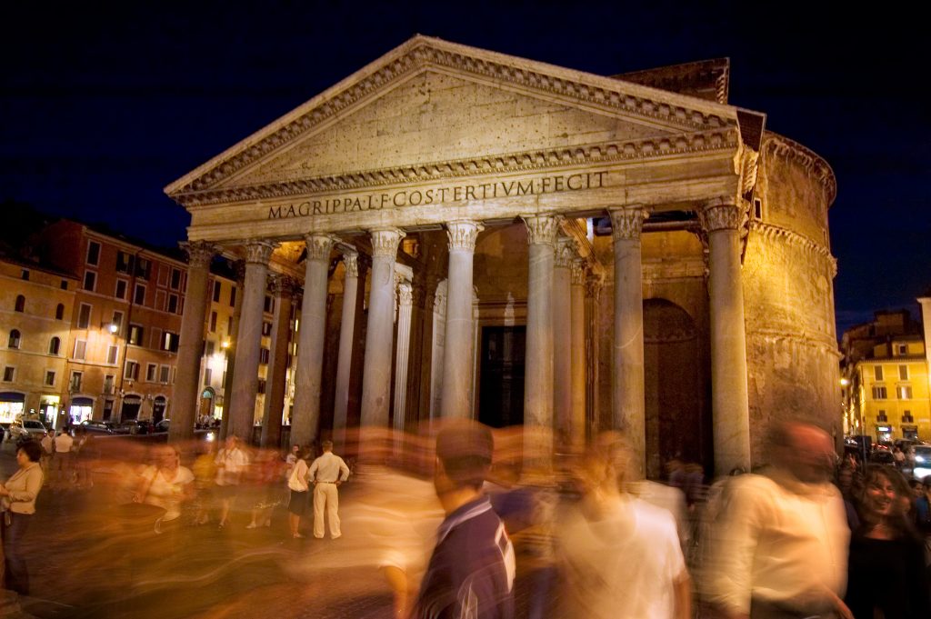 Pantheon. tourists, tourism, landmark.