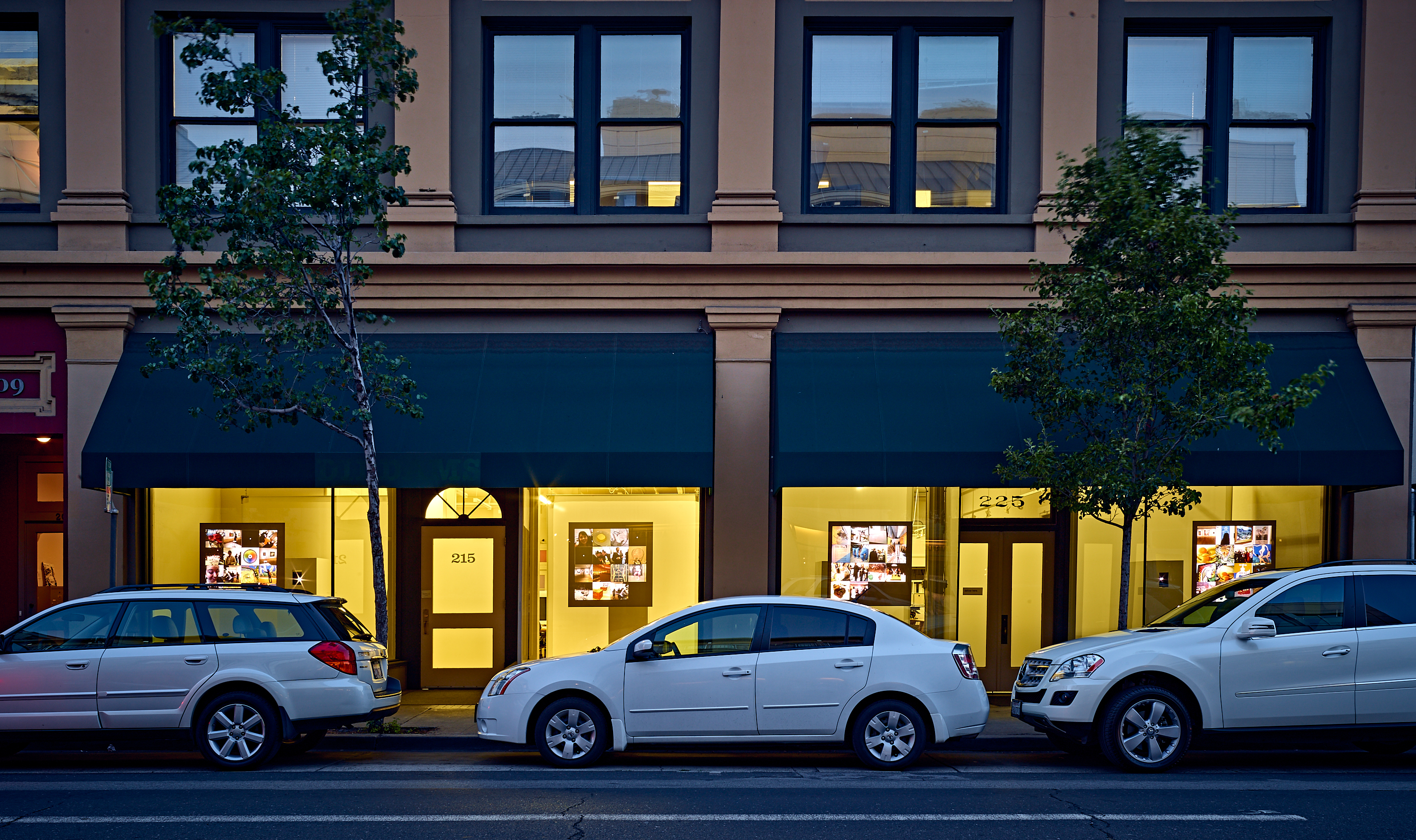 Color.com Offices. startup, startup office, mobile, app, venture capital.