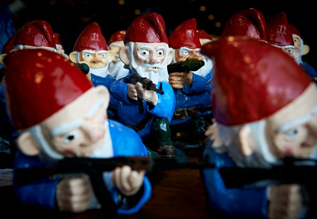 Combat Garden Gnomes. reportage, inventors, maker culture, maker faire, makers, tech, tech culture, figurines, bizarre, guns, gnomes.