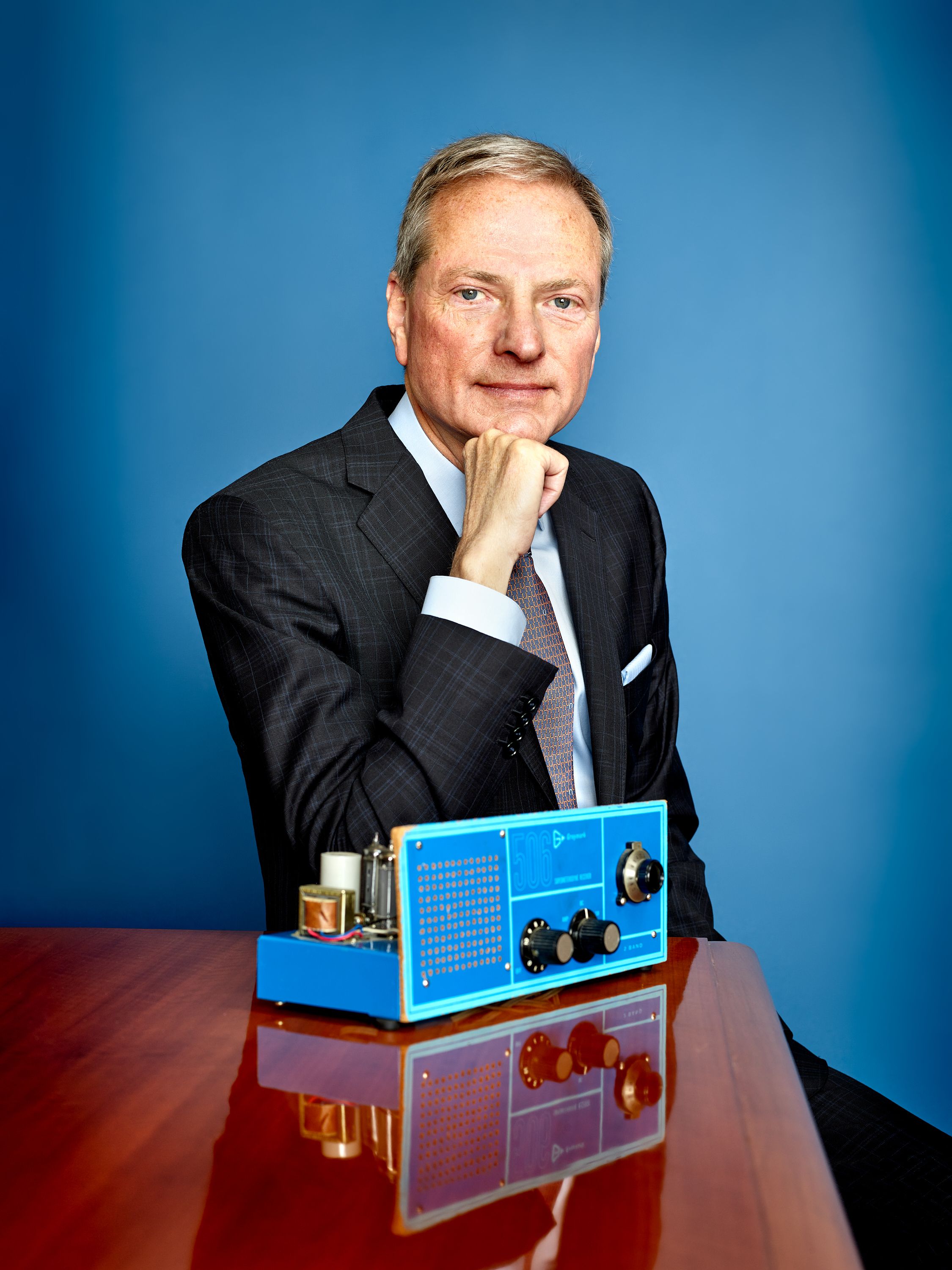 Henry Samueli. IEEE Metal of Honor, semiconductors, signal processing.