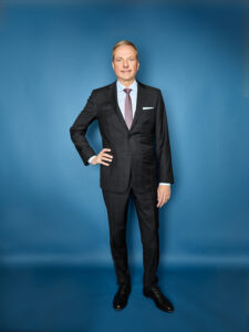 Henry Samueli. IEEE Metal of Honor, semiconductors, signal processing.